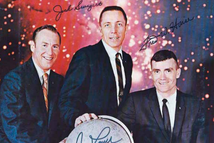 Crew picture of the Apollo 13 astronauts