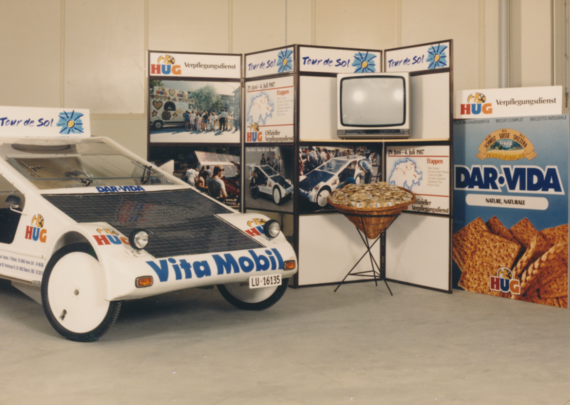 Ein Solarmobil im DarVida-Design.